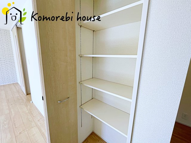 桶川市上日出谷南1丁目　新築一戸建て　ブルーミングガーデン　01の収納|収納があります