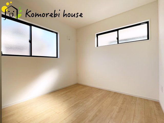 桶川市泉　6期　新築一戸建て　KEIAI GRACE　01の洋室|スタンダードな洋室です