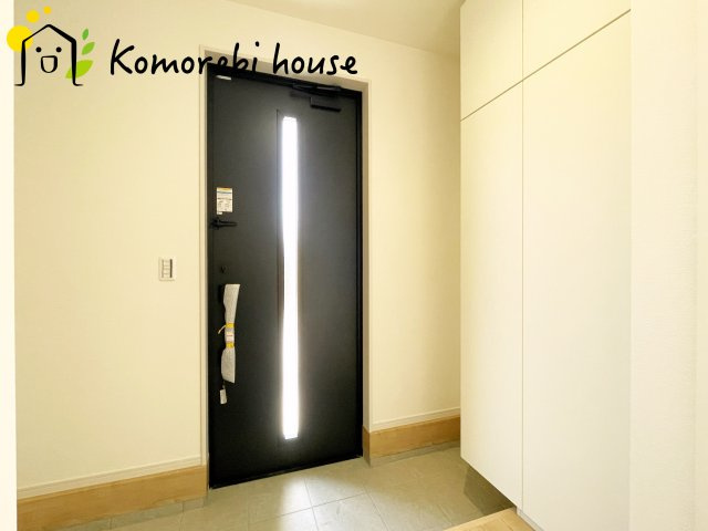 桶川市泉　6期　新築一戸建て　KEIAI GRACE　01の玄関|玄関です