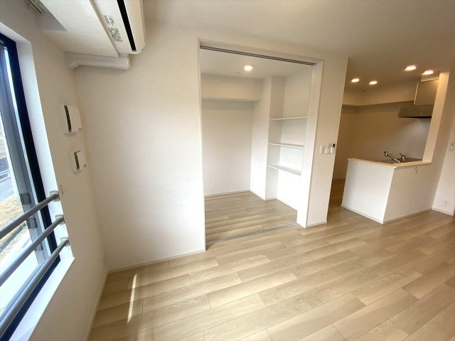 シャルム　コートの居間・リビング