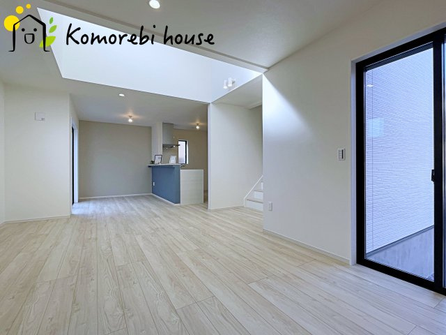 桶川市加納　1期　新築一戸建て　クラフトピット　01の居間・リビング|ゆったりとしたリビングです