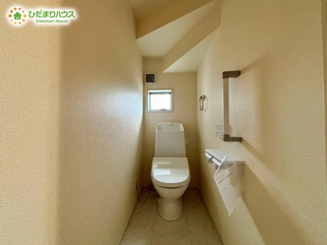 野田市中里3期　新築戸建　3号棟のトイレ|白を基調としたトイレは、インテリア次第でどんな空間になるかワクワクしますね♪							
