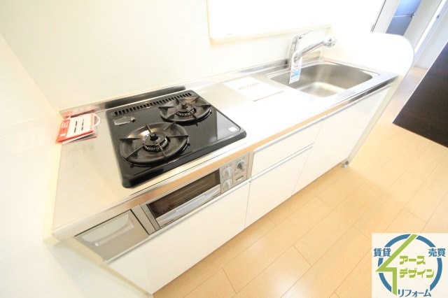 グランドアトリオ神戸西C棟のキッチン|※パース写真