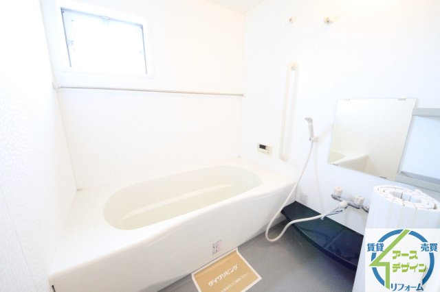 グランドアトリオ神戸西C棟の浴室|※パース写真