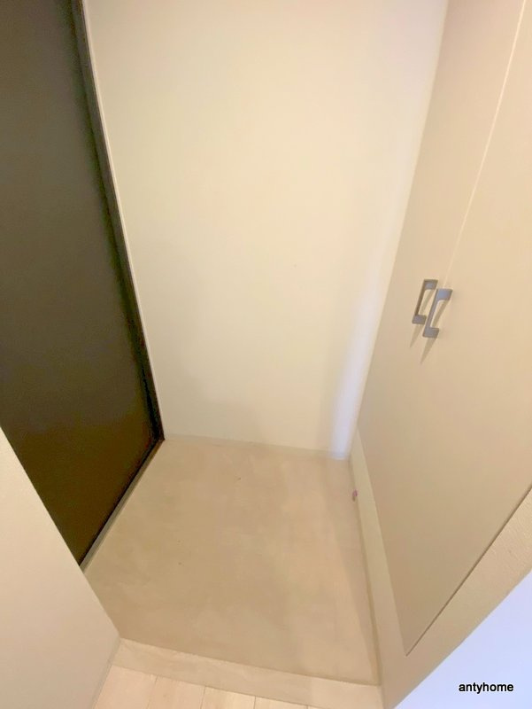 エスリード阿波座ラグジェ　仲介手数料無料の玄関