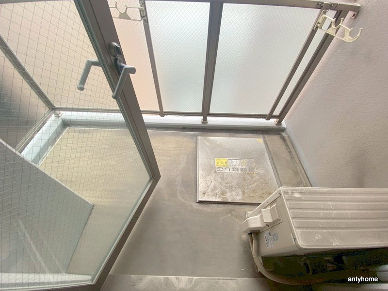 エスリード阿波座ラグジェ　仲介手数料無料のバルコニー