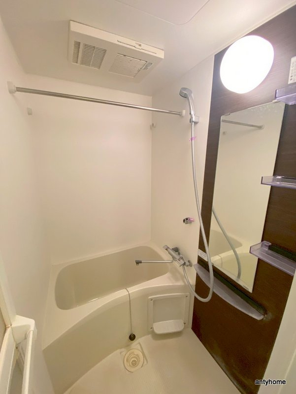 エスリード阿波座ラグジェ　仲介手数料無料の浴室