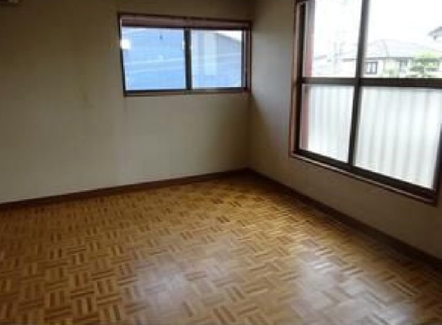 売戸建　小山市羽川の洋室