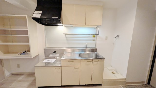 サンライズ伴駅前ビルのキッチン