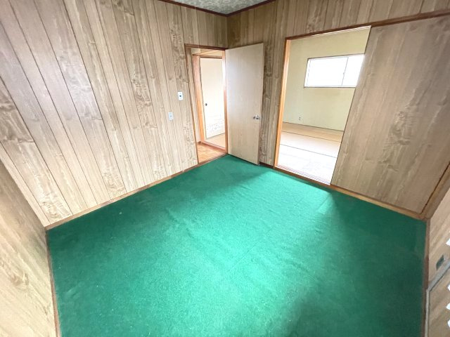 【寝室】 | 落ち着いて過ごせるお部屋なので、寝室にいかがでしょうか