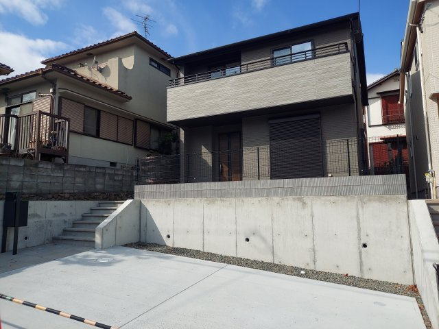 宝塚市宝梅2丁目新築一戸建1号棟