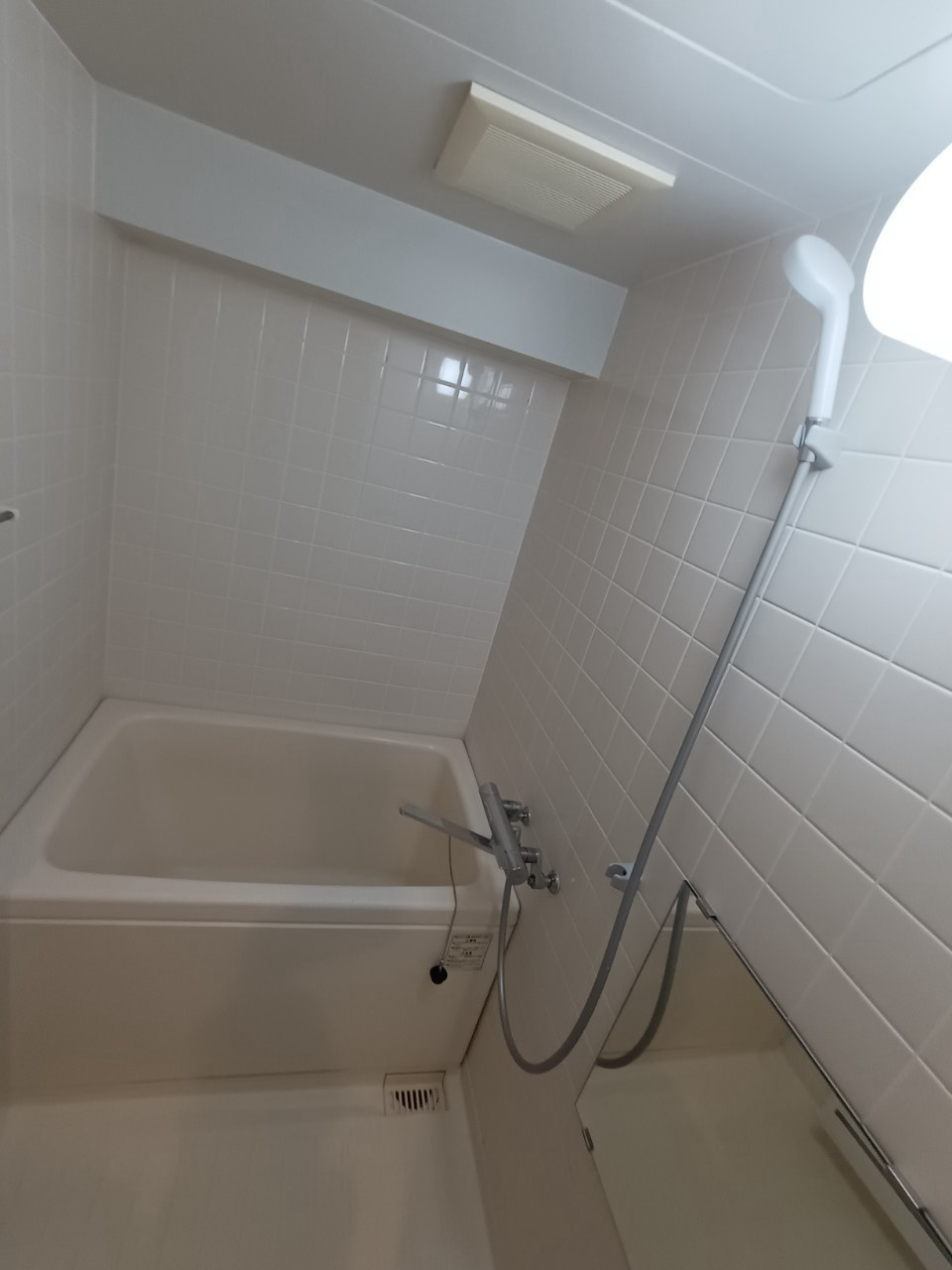 湯船でゆっくりしましょう