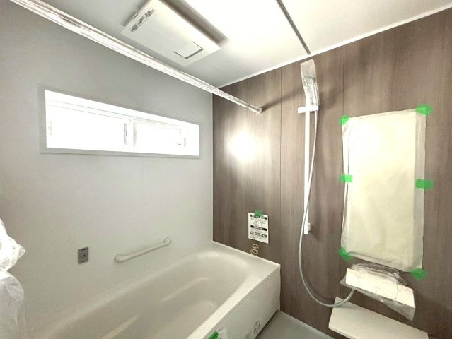 新築戸建　大垣市犬ヶ渕町　全4区画分譲の浴室|浴室仕様。5時間経っても2.5度以内の湯温低下ですから、追い炊き回数が減り光熱費も節約できます。