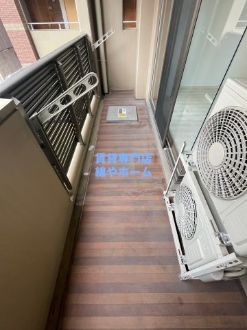 CITY SPIRE桜川Iのバルコニー|開放的で明るい空間を演出してくれるバルコニーです