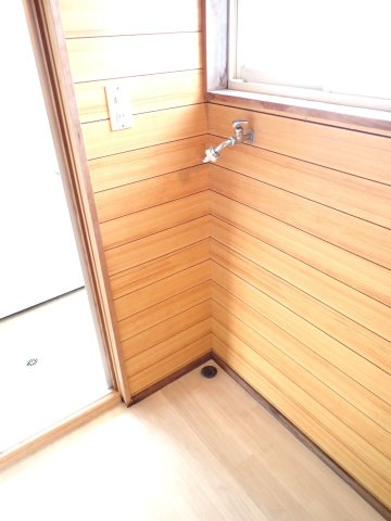 鉾田市Ｋ戸建の設備|室内洗濯器置き場