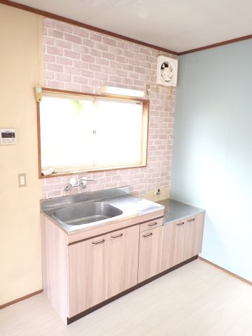 鉾田市Ｋ戸建のキッチン|独立キッチン