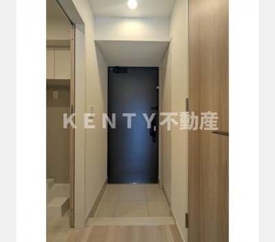 【玄関】 | シーズンフラッツ大森北 | 落ち着いた玄関です