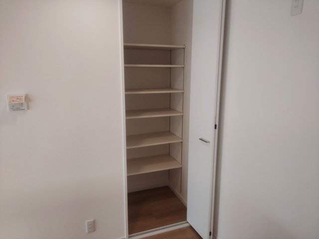 宝塚市宝梅2丁目新築一戸建2号棟の収納|キッチン収納