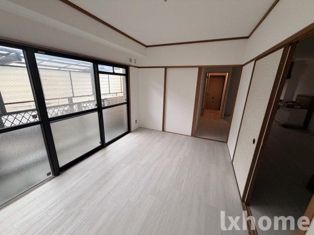 ＭＩＴＳＵＩマンションの居間・リビング|外観もきれいです