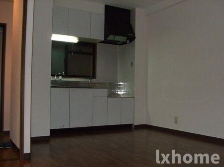 ＭＩＴＳＵＩマンションの居間・リビング|ゆったりとした居間です