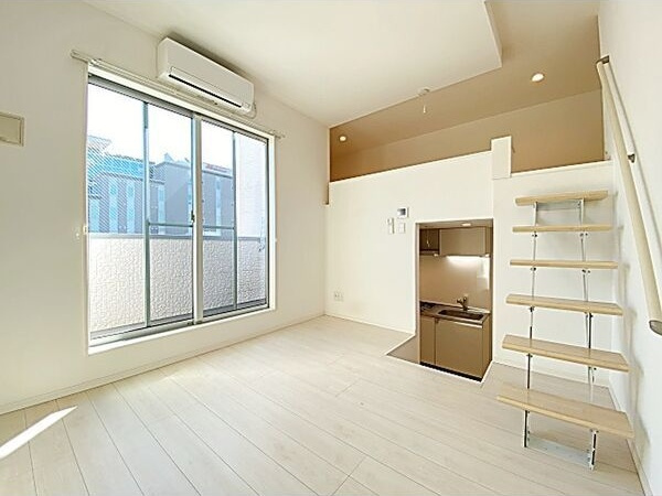 Villetta吹上の居間・リビング