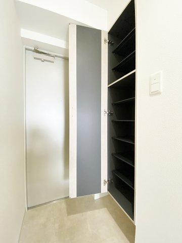 Villetta吹上の玄関