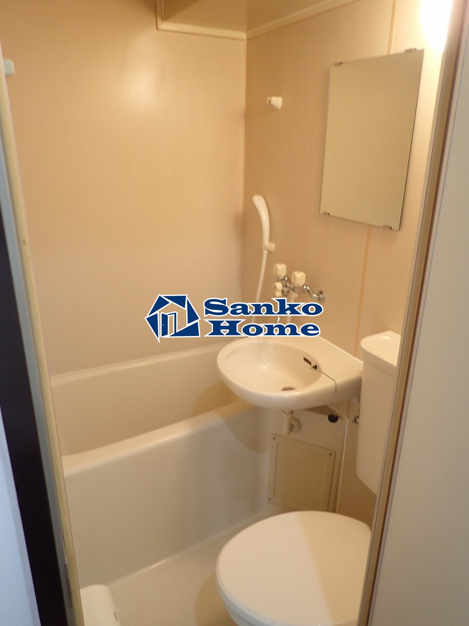 ヴェラハイツ蔵前の浴室