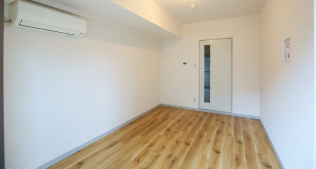 ヴェラハイツ蔵前の居間・リビング