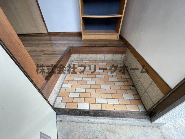 メゾン梨里の玄関