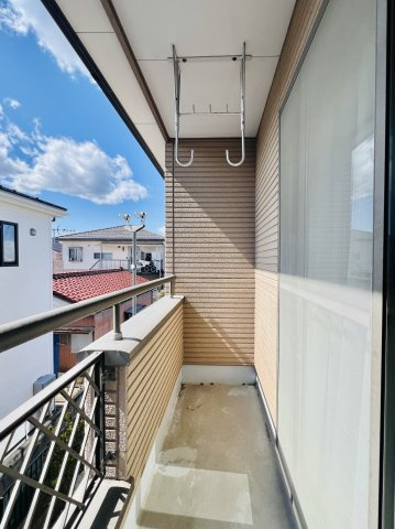 高崎市飯塚町のバルコニー|日当たり良好のインナーバルコニー◎