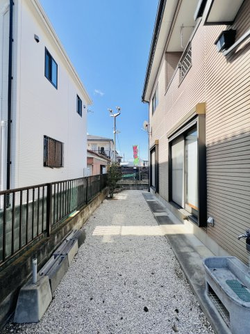 高崎市飯塚町の庭|家庭菜園やBBQなども楽しめるお庭スペース♪