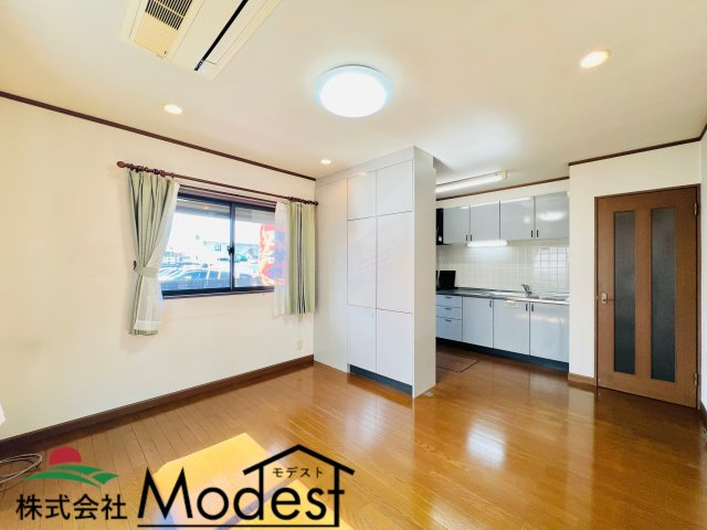 高崎市飯塚町の居間・リビング|ご家族も自然と集まるLDK♪