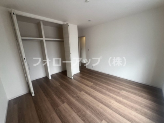リーブルガーデン 富田林市廿山の洋室|個人の部屋や寝室として使える洋室です