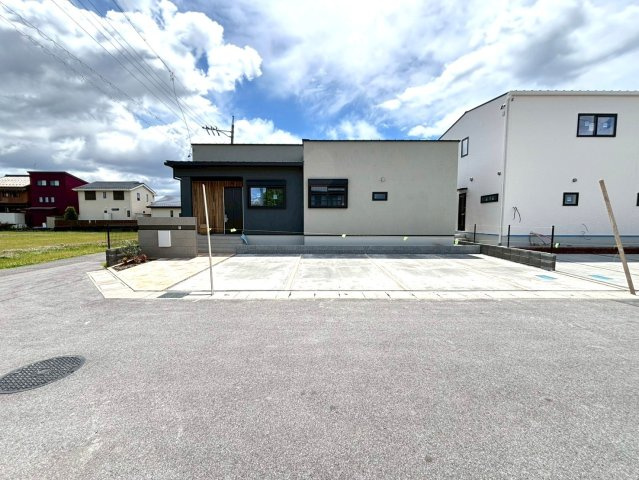 新築戸建　大垣市犬ヶ渕町　全4区画分譲の前面道路含む現地写真|■前面道路　■ヤマダ不動産　株式会社リライフ　
■夢のマイホーム購入をフルサポートします！