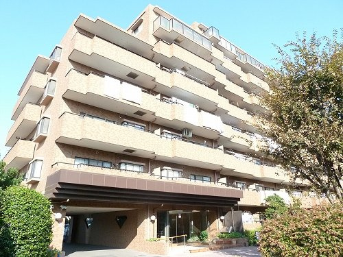 ライオンズマンション津田沼前原の外観
