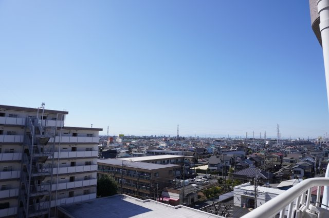 越谷ファミリータウンA棟の展望