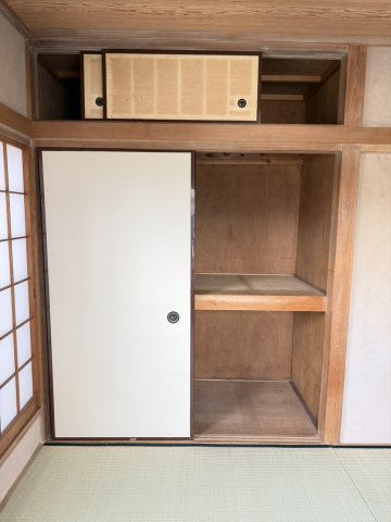 【収納】 | 南中島町戸建て | ２階和室押入