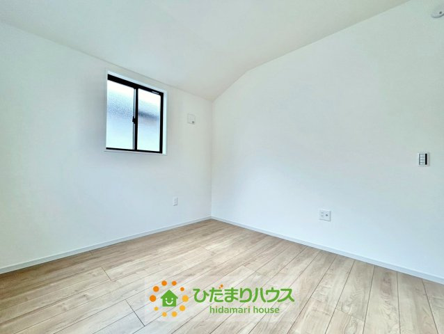 久喜市野久喜１期　新築一戸建て　クラフトピットの洋室