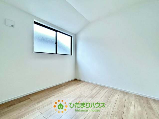 久喜市野久喜１期　新築一戸建て　クラフトピットの洋室