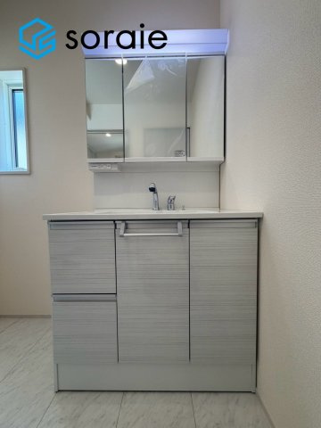 川越市的場全3棟　新築戸建　ウッディエの独立洗面台|7/30撮影
