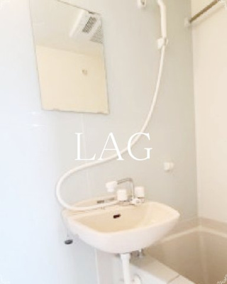 【洗面所】 | メルディア平井７丁目 | 洗面台です。