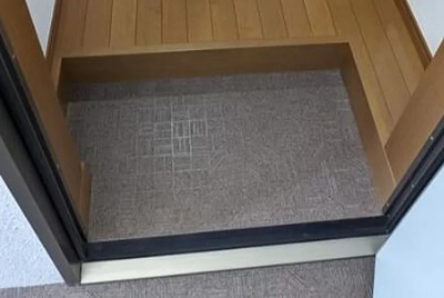 【玄関】 | ラフィネ梅島