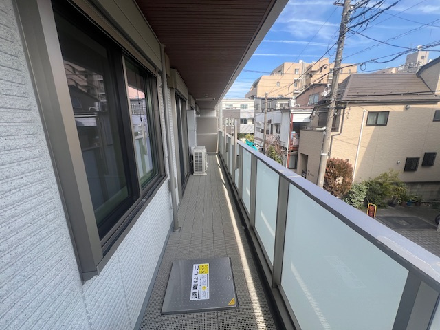 ハニー３３のバルコニー