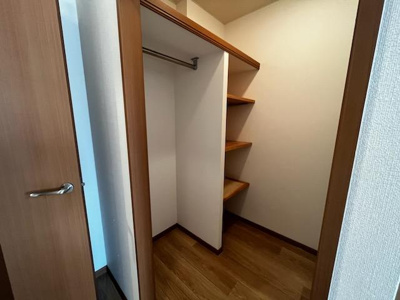 【収納】 | オリオン | ウォークインクローゼット