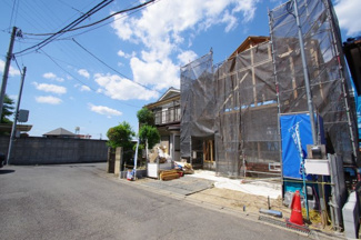【前面道路含む現地写真】