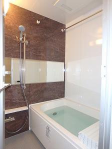 ORANGE PORTEの浴室