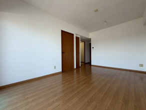 【駐車場】 | 現在空き無し