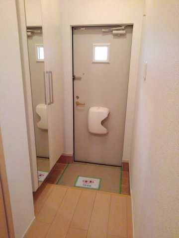 メゾン・グラースの玄関