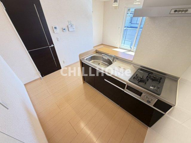 アイリス　Ⅲのキッチン|当社、チルホームのHPもご覧ください(^^)/物件情報多数♪