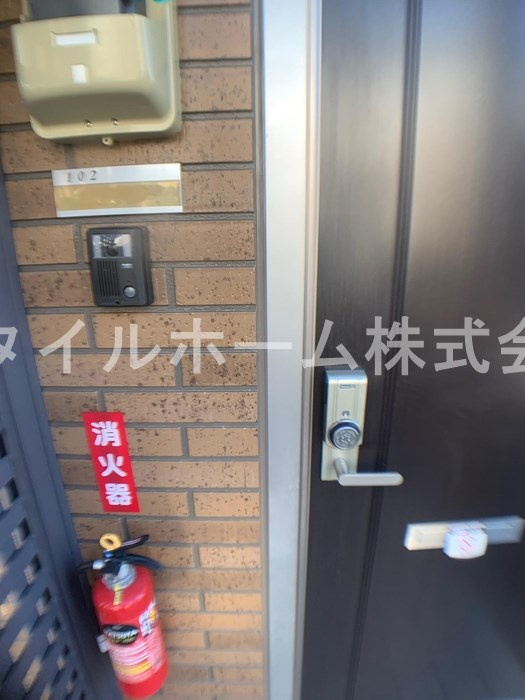 グランモア新豊Ｂ棟の玄関